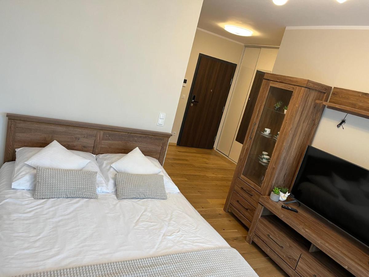 Apartament Garbary 234 Parking Free Poznań Exterior foto
